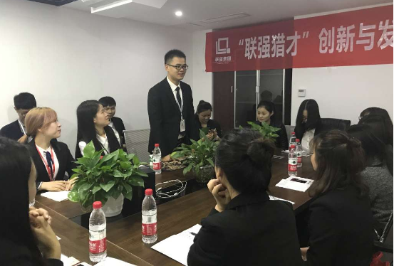 1519959542365288.png blob.png