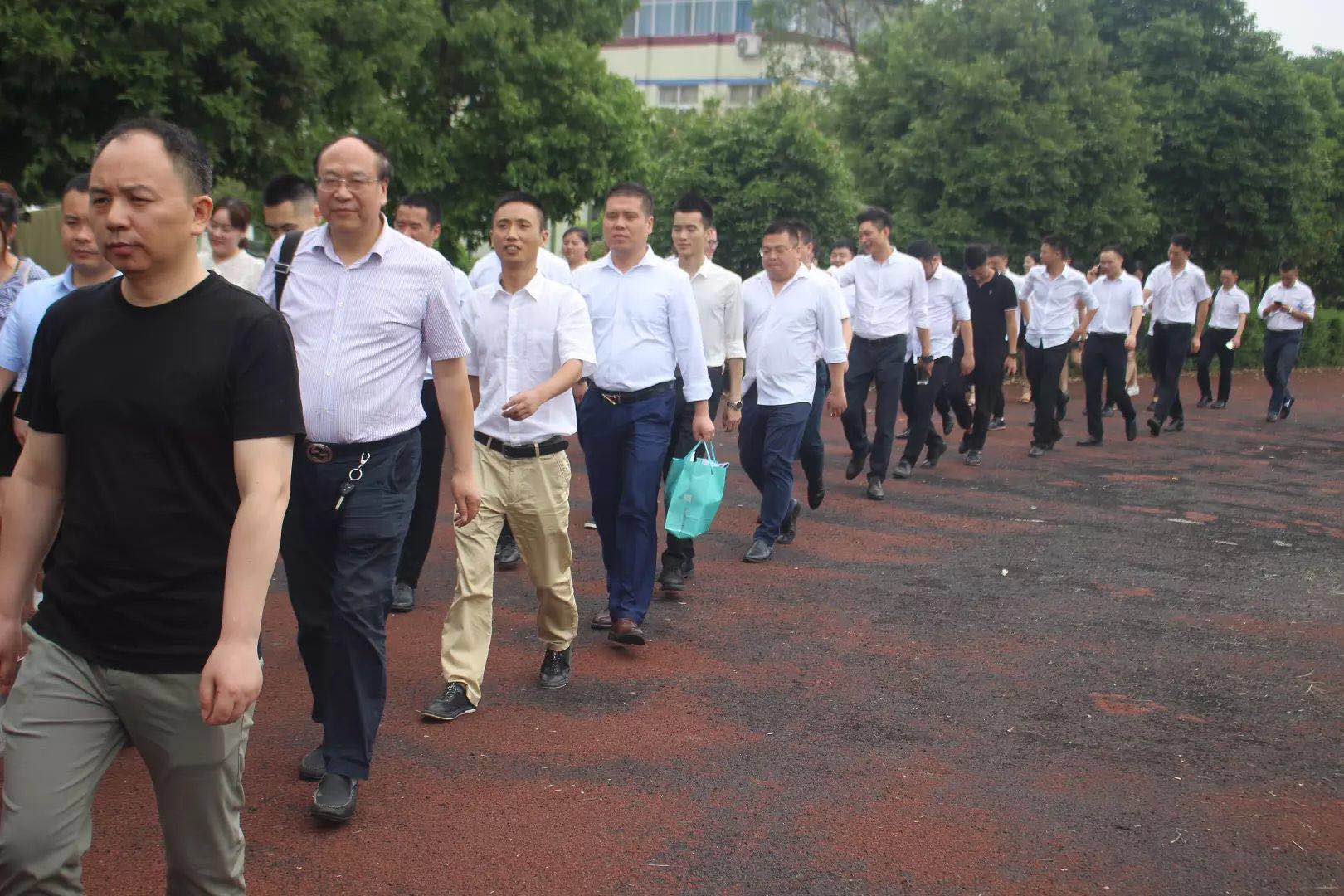 1561427161367421.jpg 1561427161367421.jpg